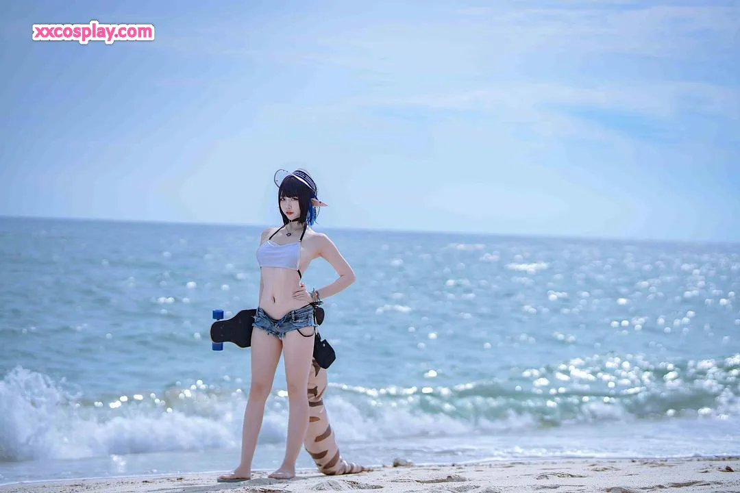 二佐Nisa - Ark Anaconda Swimsuit